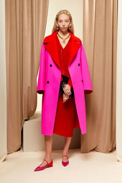 Look 15